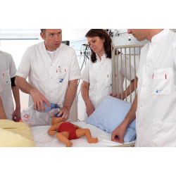 Mannequin de formation Ambu Baby et accessoires